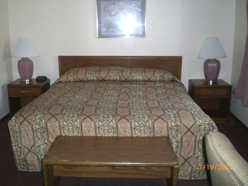 Travel Inn Rockford Room photo