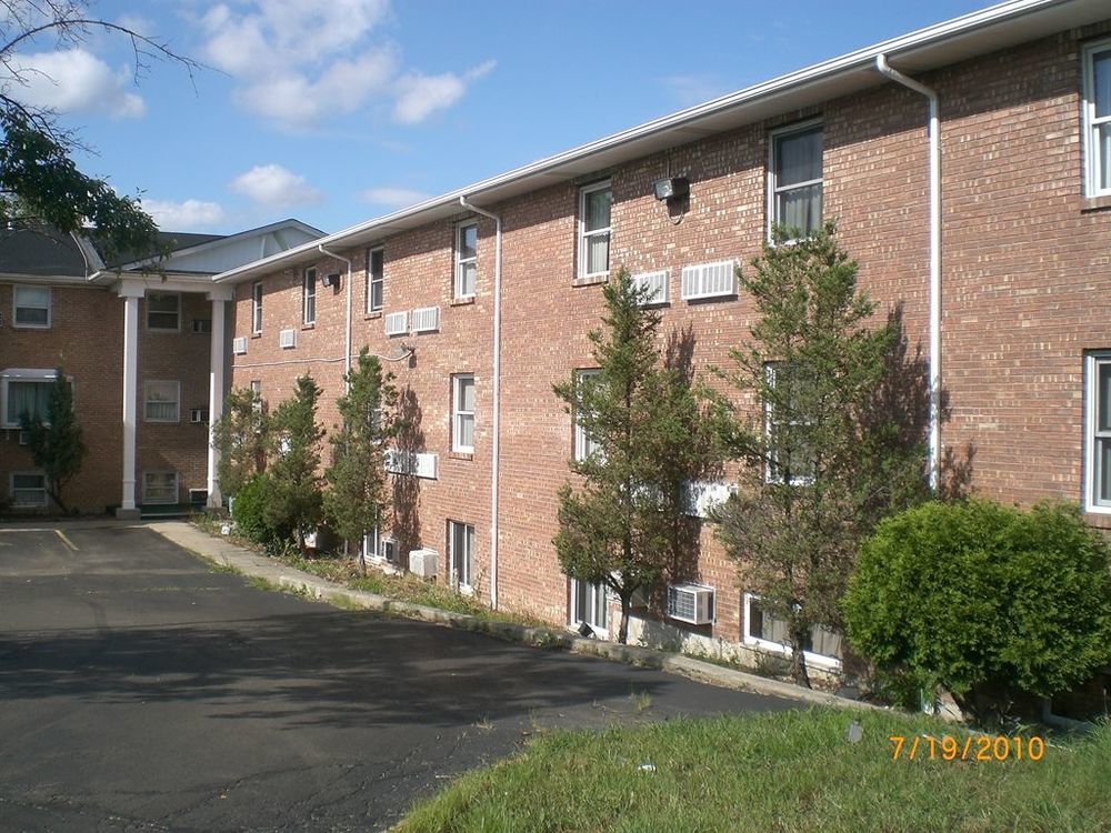 Travel Inn Rockford Exterior photo